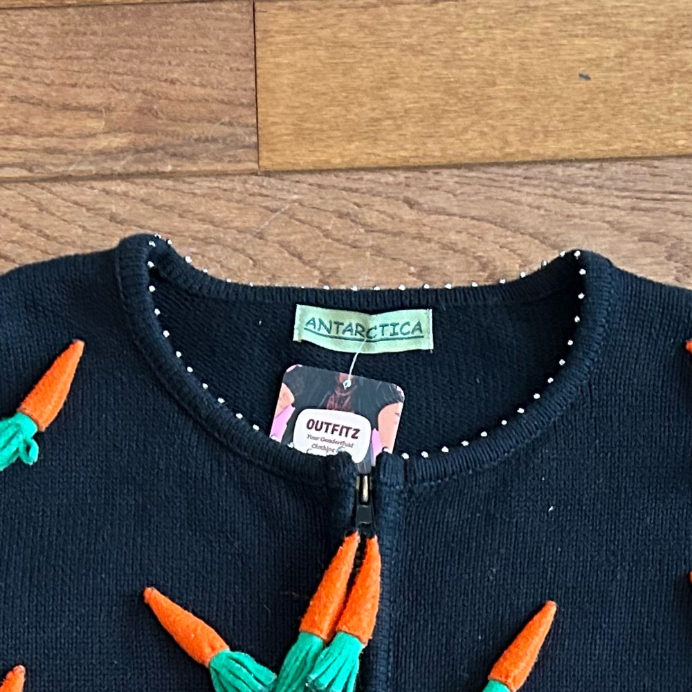 Easter bunny carrot whimsical cardigan - Picture 6 of 6